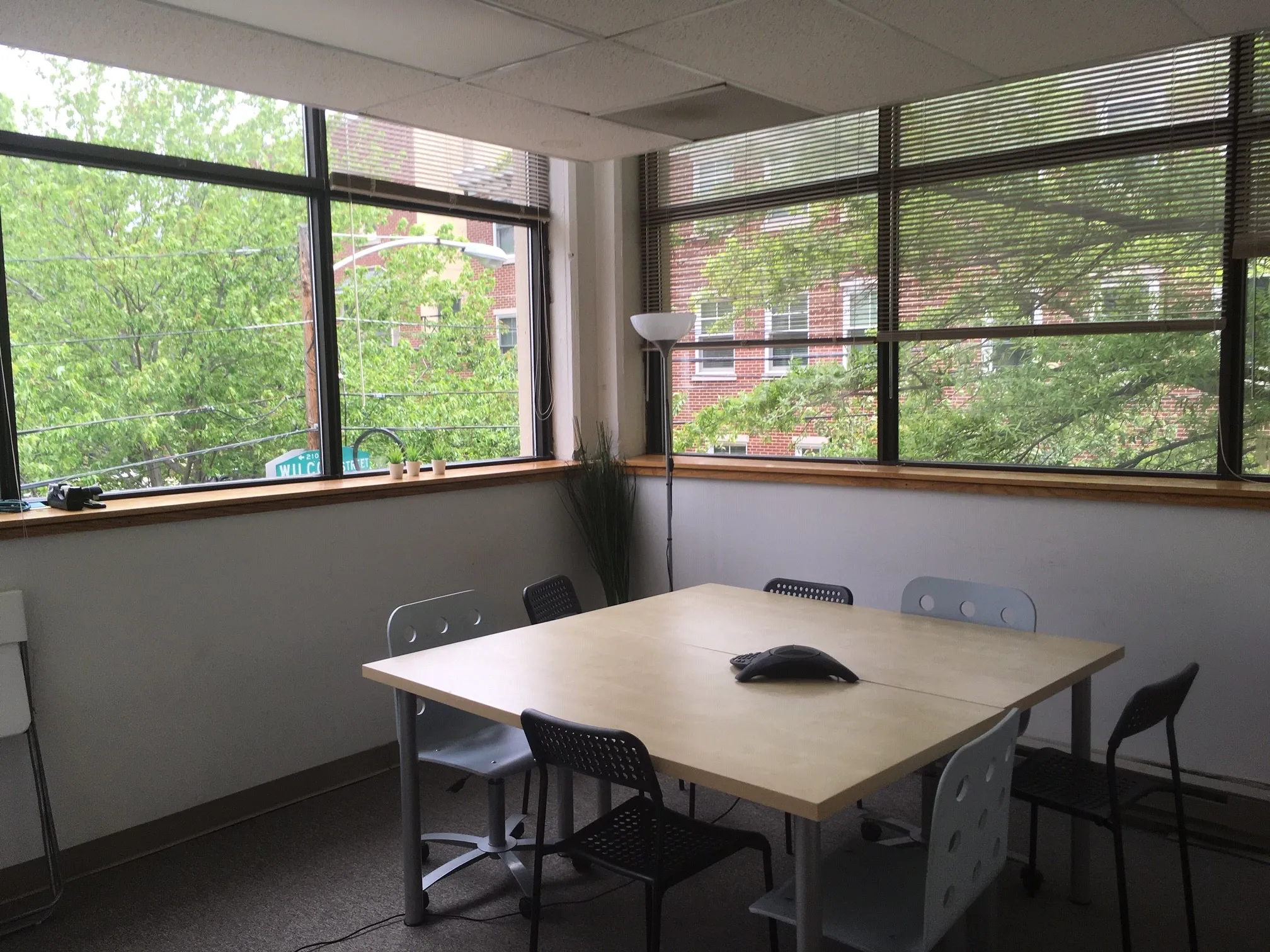 Suite 202 - Image 6